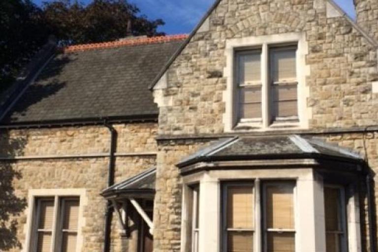 House in Lambeth cemetery