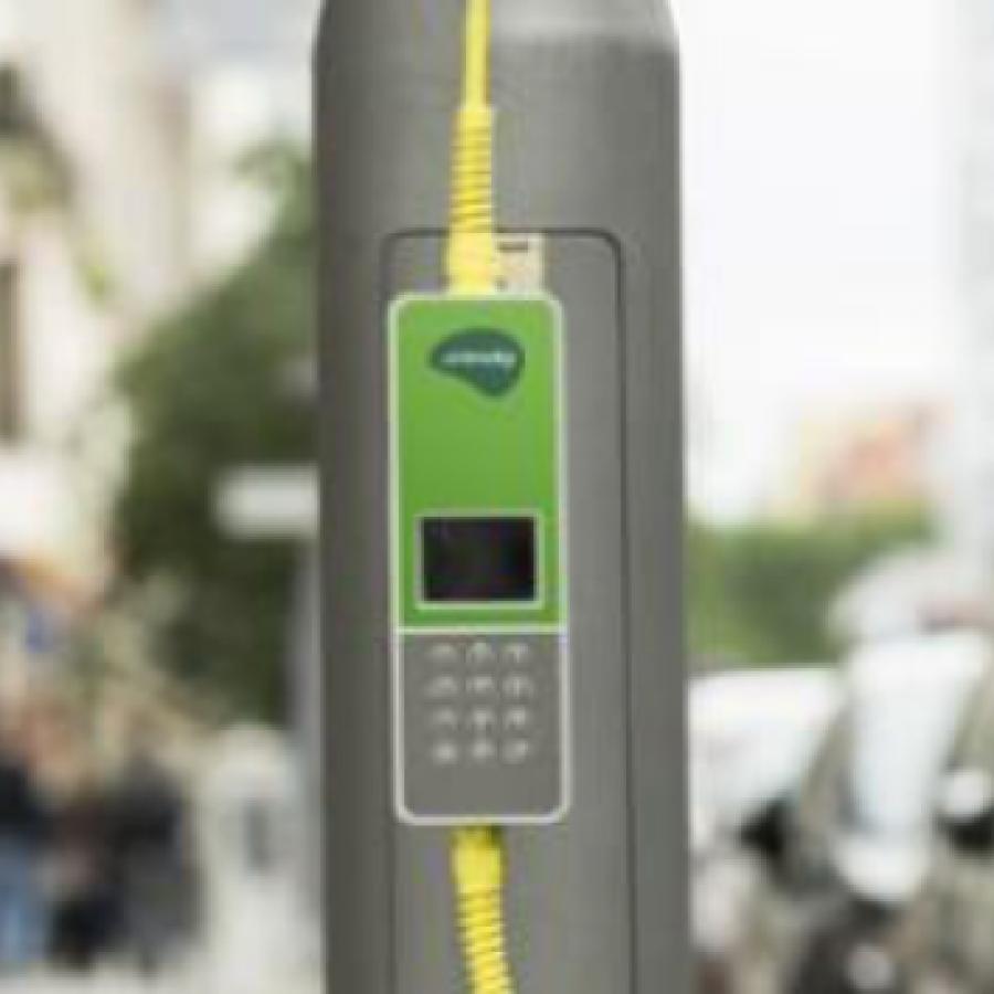 Electric vehicle charge point on lampost